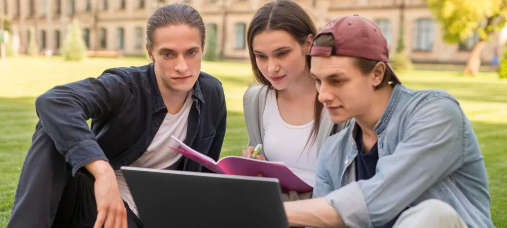 Top Benefits of Studying at International Universities