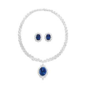 Radiant Rose Quartz Gemstone Necklace