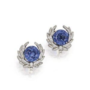 Classy Topaz with Flower Design