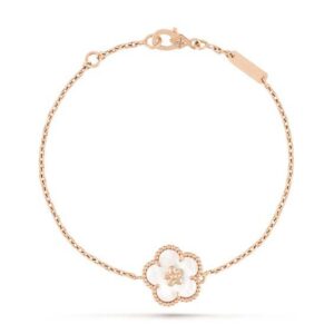 Elegant Platinum Chain Bracelet