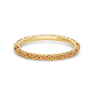 Elegant Gold Bangle