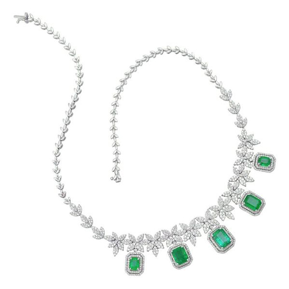 Elegant Diamond Necklace