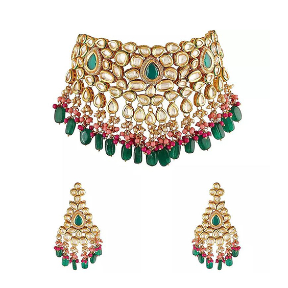 Elegant Traditional Pearl Necklace