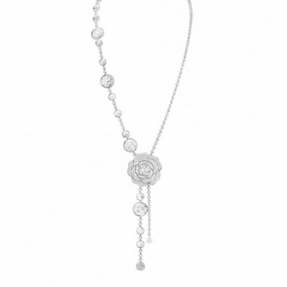 Rose Design Silver Chain Pendant